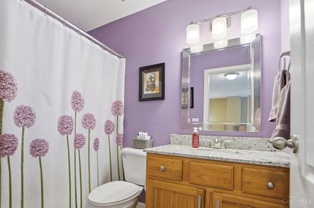 5725 Lofty View Lane, Green Twp, OH 45247