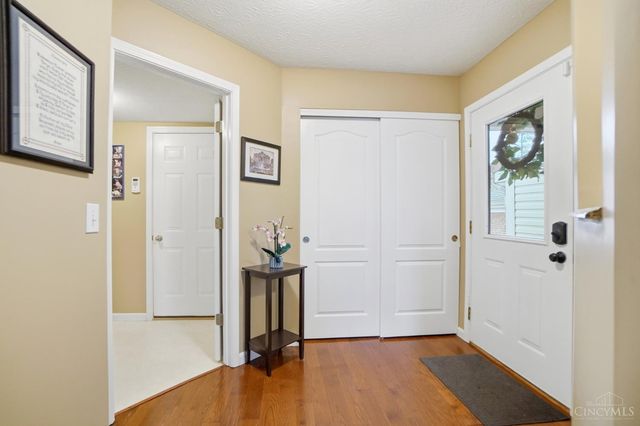 5725 Lofty View Lane, Green Twp, OH 45247