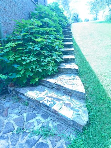 453 Water Cliff Drive, Somerset, KY 42503