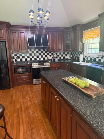453 Water Cliff Drive, Somerset, KY 42503