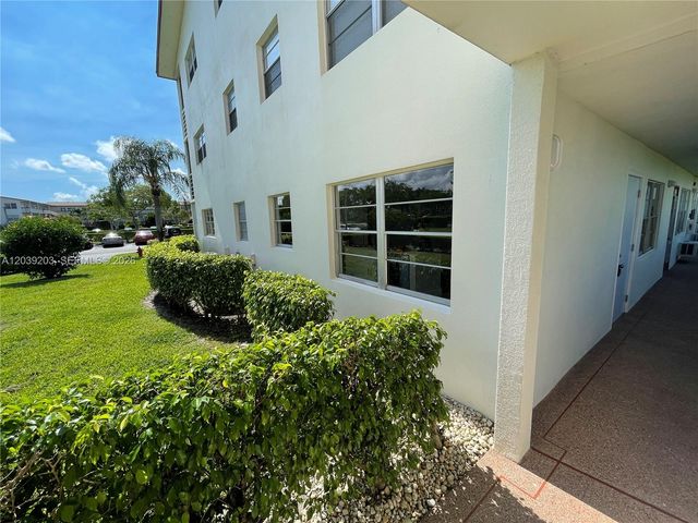 136 Brighton D 136, Boca Raton, FL 33434