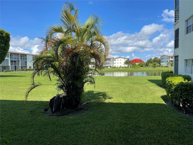 136 Brighton D 136, Boca Raton, FL 33434