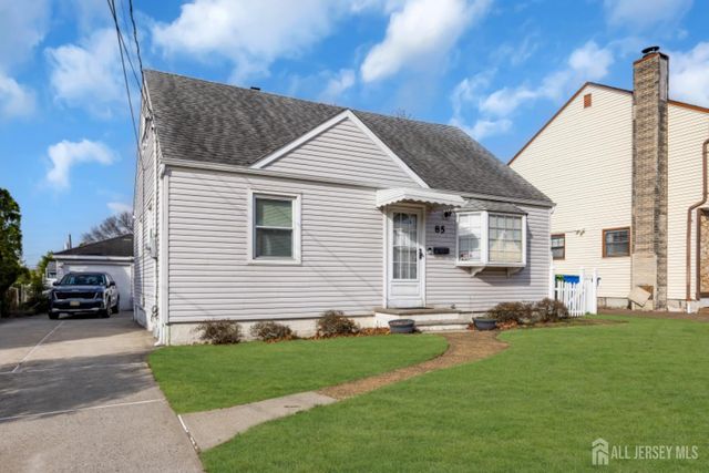 85 Coolidge Avenue, Sayreville, NJ 08859