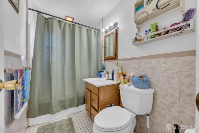 85 Coolidge Avenue, Sayreville, NJ 08859