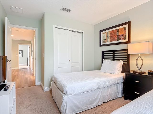 8149 ROSEVILLE BOULEVARD, Davenport, FL 33896