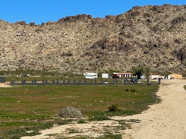 31163 Villa Nova, Lucerne Valley, CA 92356