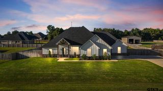 21849 Country Meadows, Bullard, TX 75757