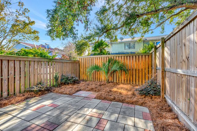 710 Davenport Drive, Mount Pleasant, SC 29464