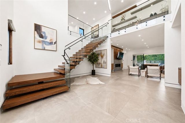 23262 Gonzales Drive, Woodland Hills, CA 91367