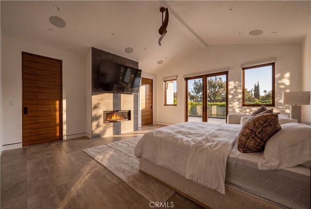 23262 Gonzales Drive, Woodland Hills, CA 91367