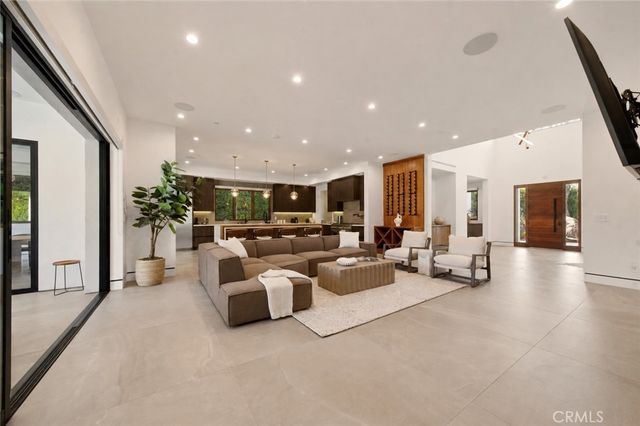 23262 Gonzales Drive, Woodland Hills, CA 91367