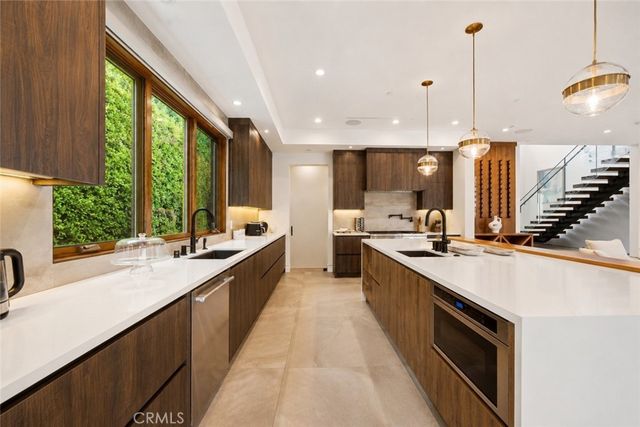 23262 Gonzales Drive, Woodland Hills, CA 91367