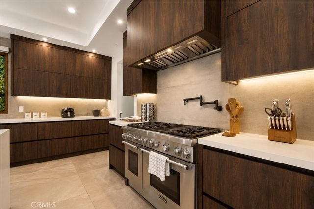 23262 Gonzales Drive, Woodland Hills, CA 91367