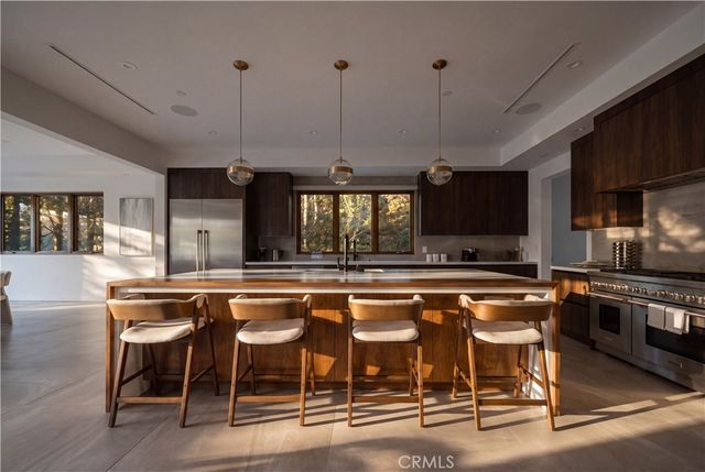 23262 Gonzales Drive, Woodland Hills, CA 91367