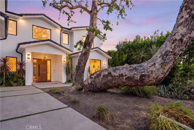 23262 Gonzales Drive, Woodland Hills, CA 91367