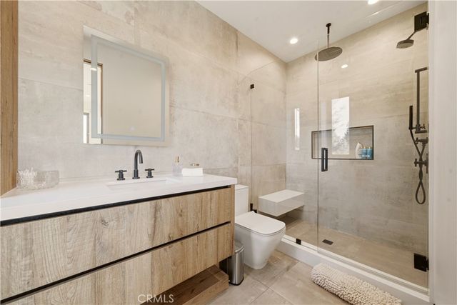 23262 Gonzales Drive, Woodland Hills, CA 91367
