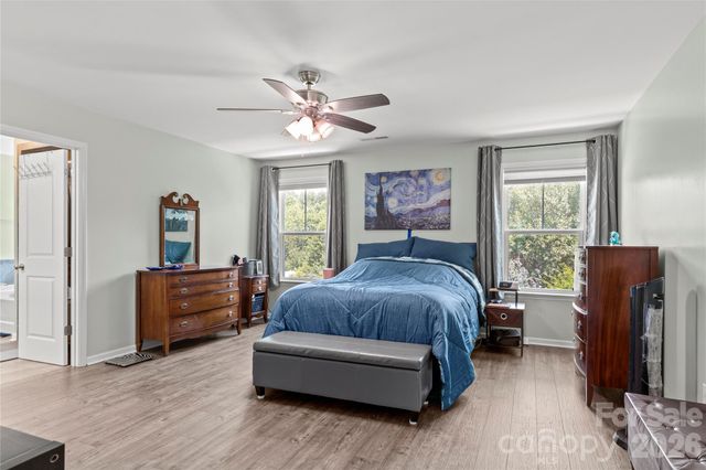 4515 Wedge Drive, Pfafftown, NC 27040