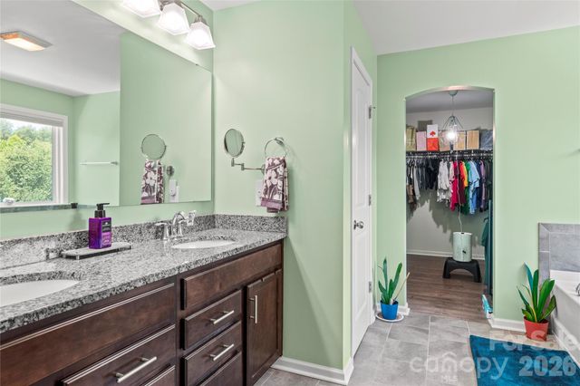 4515 Wedge Drive, Pfafftown, NC 27040