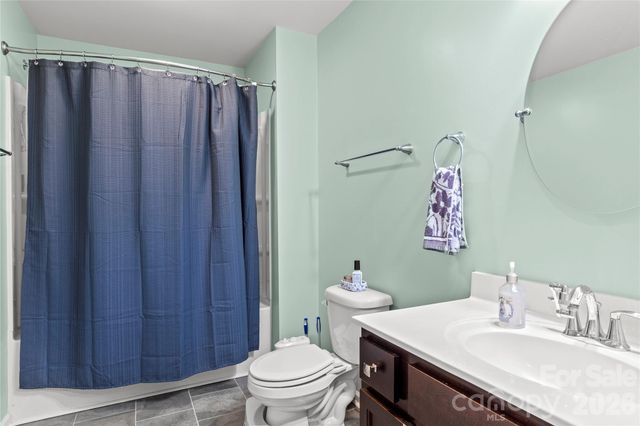 4515 Wedge Drive, Pfafftown, NC 27040