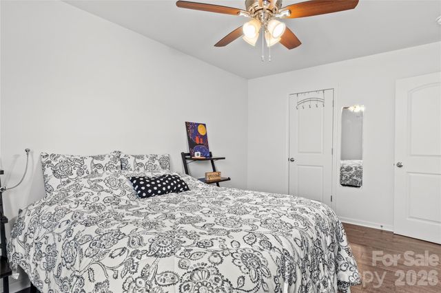 4515 Wedge Drive, Pfafftown, NC 27040