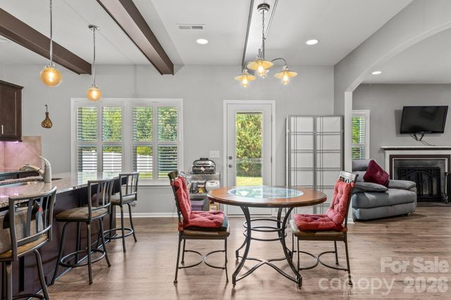 4515 Wedge Drive, Pfafftown, NC 27040