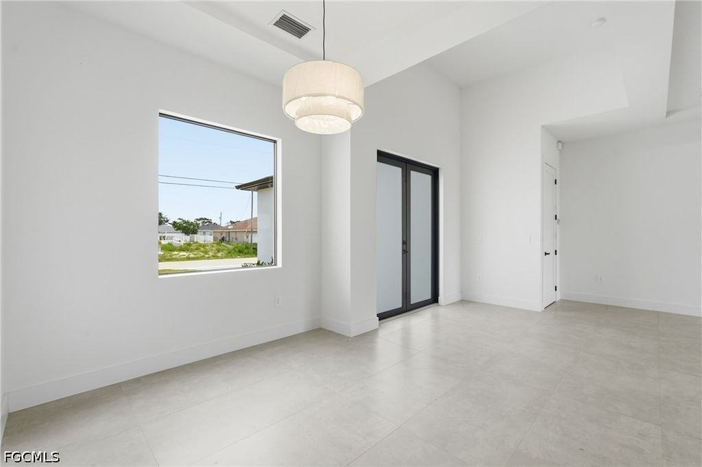 Image 16 of property listing at 2026 NW 21st ST, Cape Coral, FL 33993