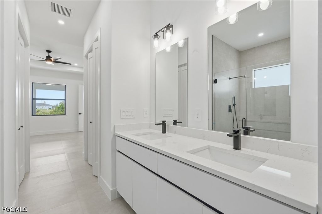 Image 21 of property listing at 2026 NW 21st ST, Cape Coral, FL 33993