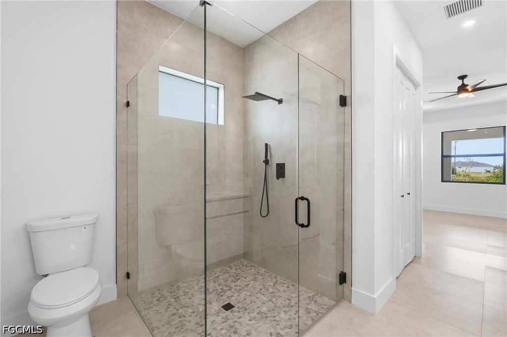 Image 22 of property listing at 2026 NW 21st ST, Cape Coral, FL 33993