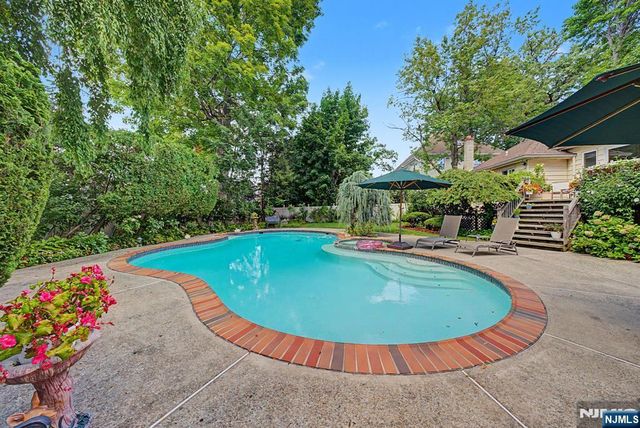 653 Maywood Avenue, Maywood, NJ 07607