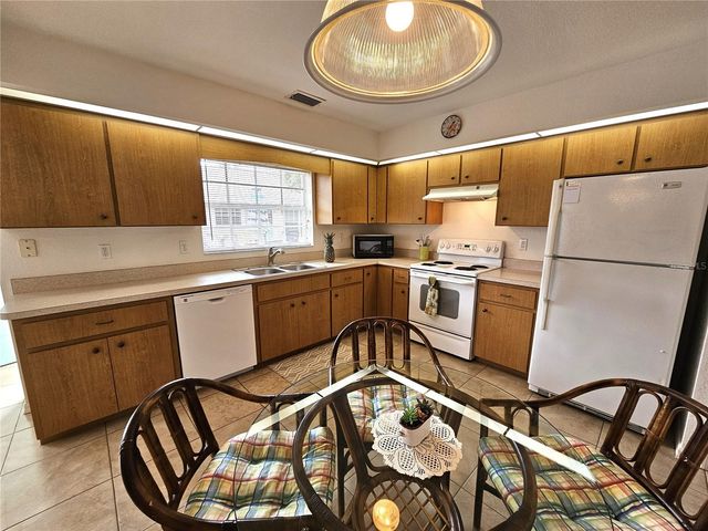 70 N MCCALL ROAD, Englewood, FL 34223