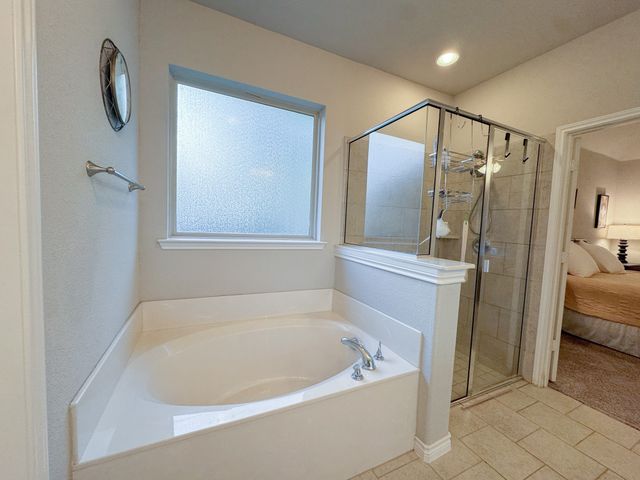 12425 Geraldine Drive, Fort Worth, TX 76126