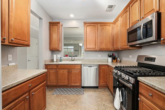 2497 Rolling Ridge Lane, Elgin, IL 60124