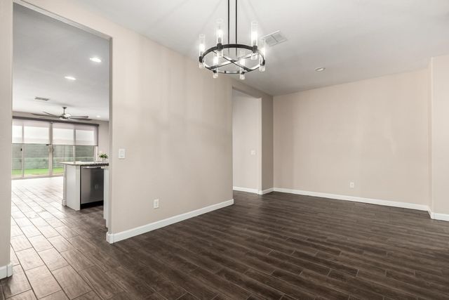 10773 W Swayback Pass, Peoria, AZ 85383