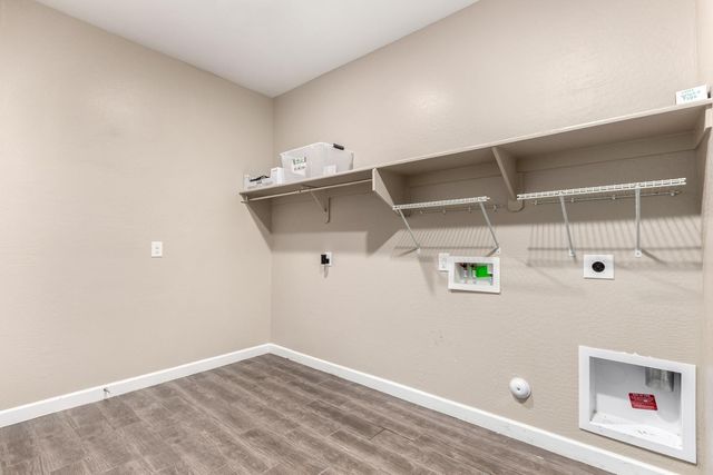 10773 W Swayback Pass, Peoria, AZ 85383