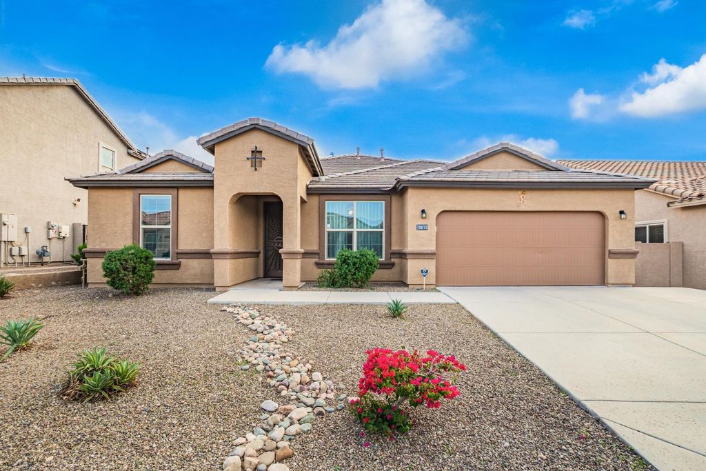 10773 W Swayback Pass, Peoria, AZ 85383
