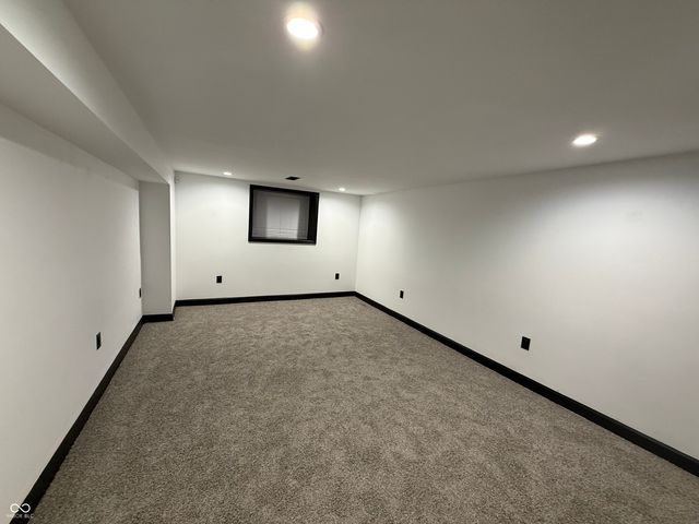 2435 Columbia Avenue, Indianapolis, IN 46205