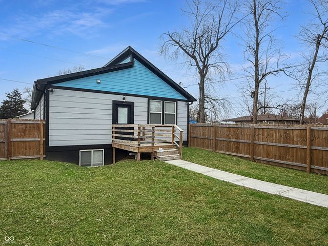 2435 Columbia Avenue, Indianapolis, IN 46205