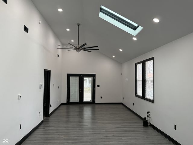 2435 Columbia Avenue, Indianapolis, IN 46205