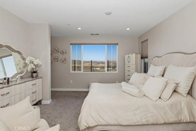 2826 Hillsten Way, Corona, CA 92883