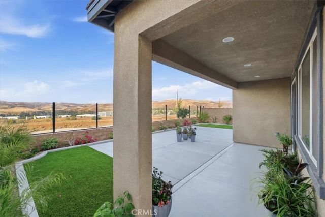 2826 Hillsten Way, Corona, CA 92883