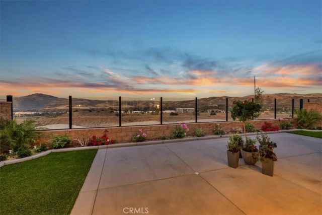 2826 Hillsten Way, Corona, CA 92883