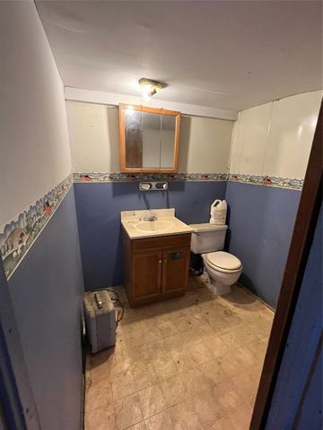 324 N 9th Avenue, Stroud, OK 74079