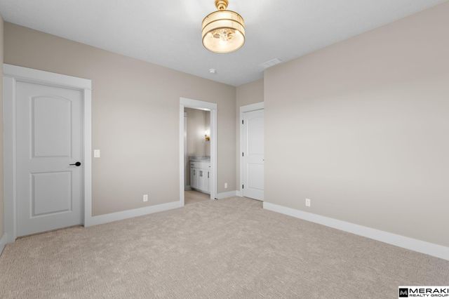 16618 Abigail Street, Bennington, NE 68007