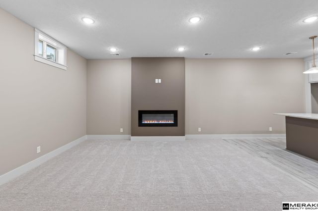 16618 Abigail Street, Bennington, NE 68007