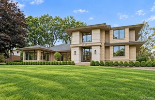 1465 Sodon Lake Drive, Bloomfield Hills, MI 48302