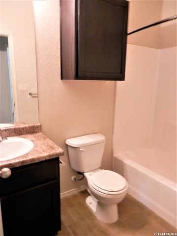 331 Oelkers Dr Unit A, New Braunfels, TX 78130