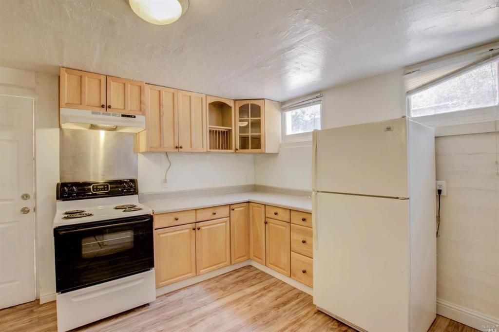 Image 17 of property listing at 206 Crest Street, Antioch, CA 94509