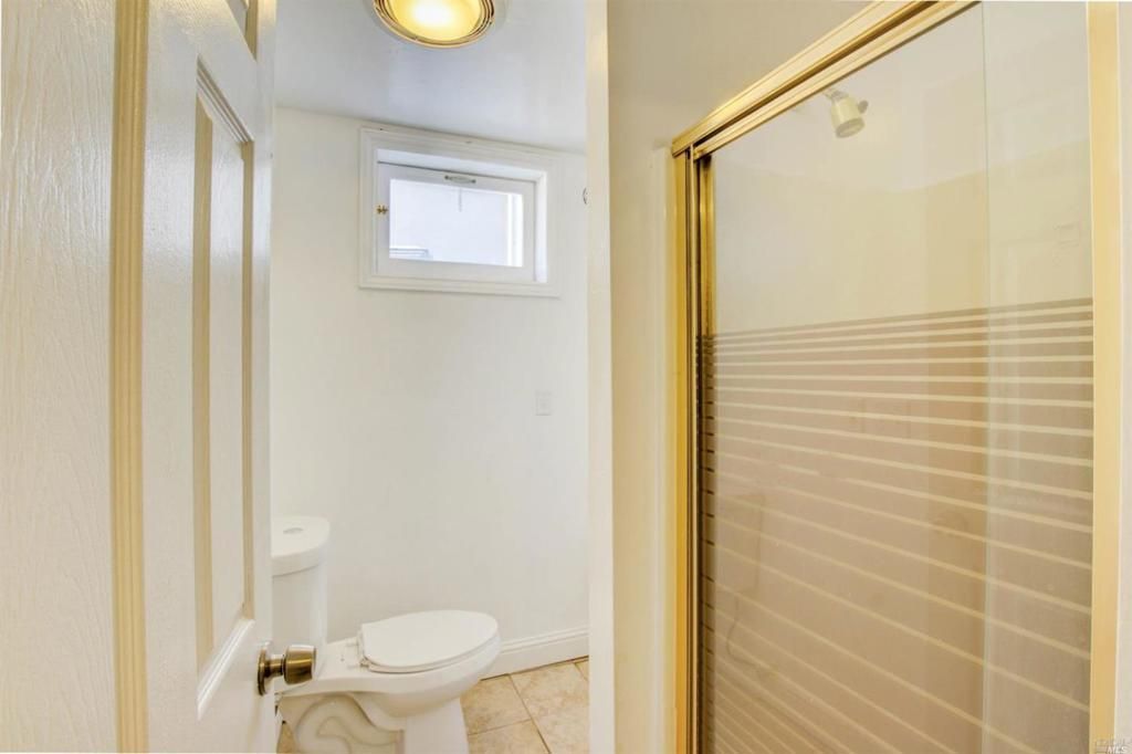 Image 19 of property listing at 206 Crest Street, Antioch, CA 94509