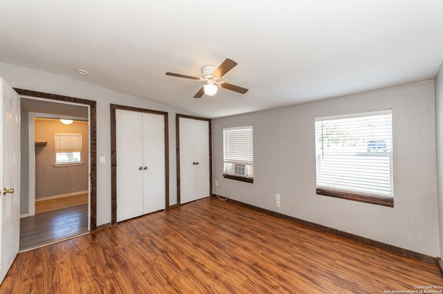 2401 COUNTY ROAD 343, Hondo, TX 78861