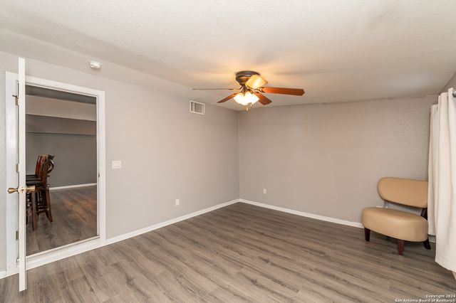 2401 COUNTY ROAD 343, Hondo, TX 78861